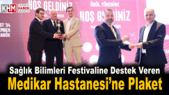 Sağlık Bilimleri Festivaline destek veren Medikar Hastanesi’ne plaket